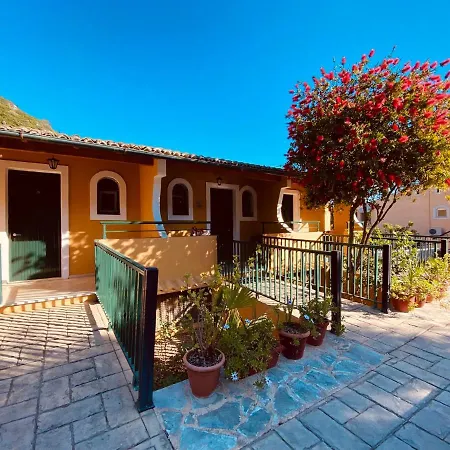 Afrodite's Loft & アパート