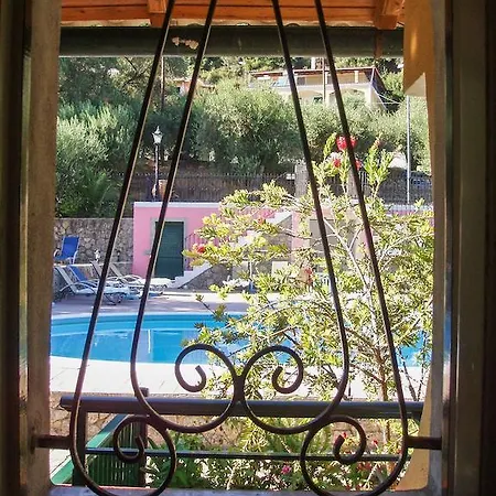 Апартаменты Afrodite's Loft &