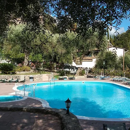 Afrodite's Loft & Палеокастрица